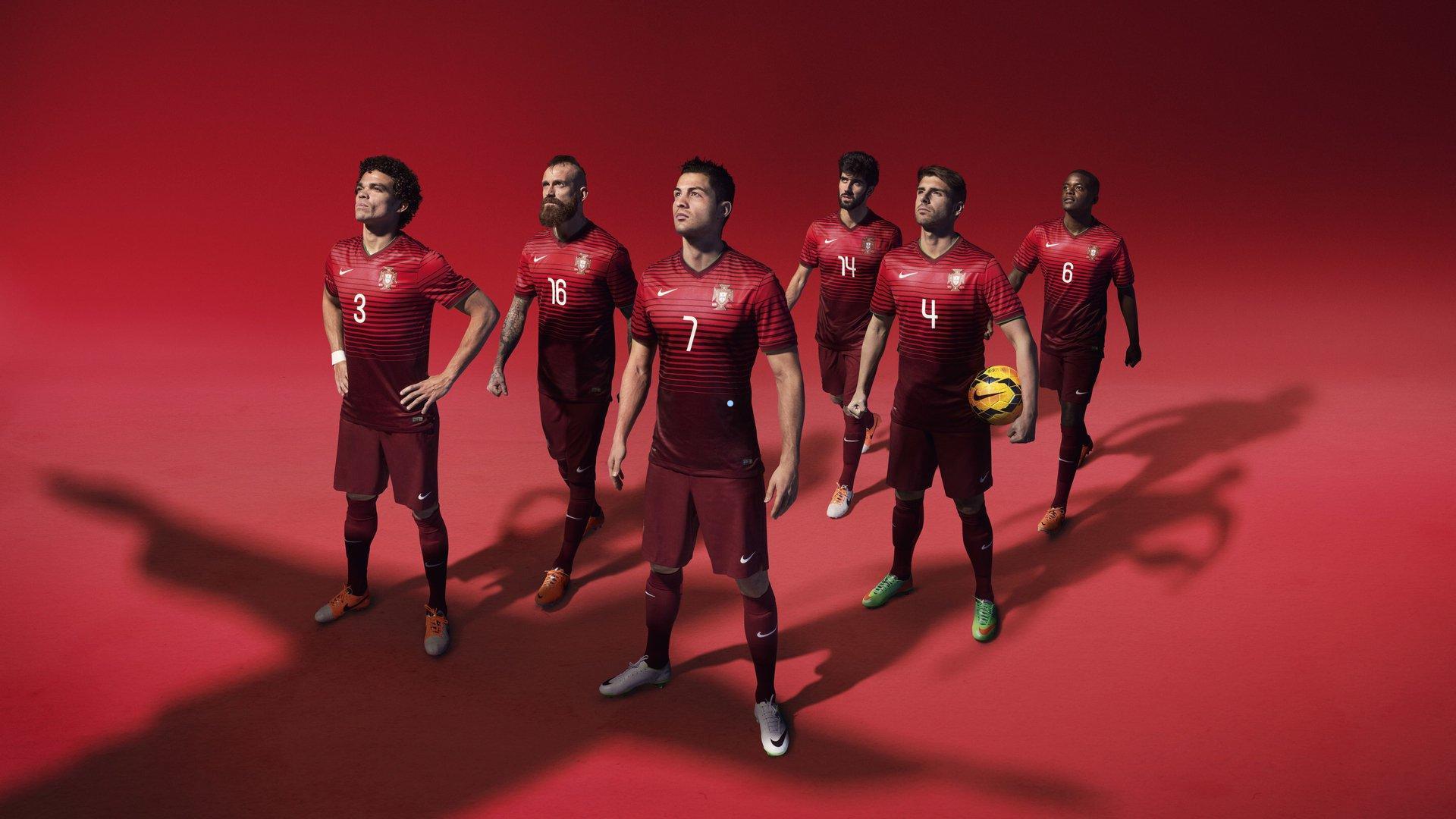 日本男足连遭伤病风暴，10号核心提前告别赛季后，关键主力再受重创